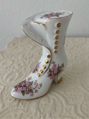 Vintage Victorian Pink Floral Porcelain Boot Shoe Hairpin Toothpick Holder 4.5”